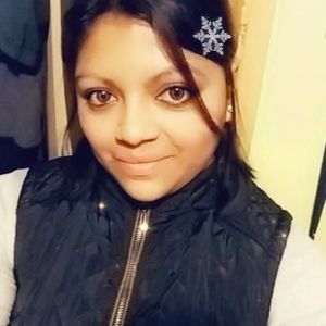 Meet your Posher, Mayra